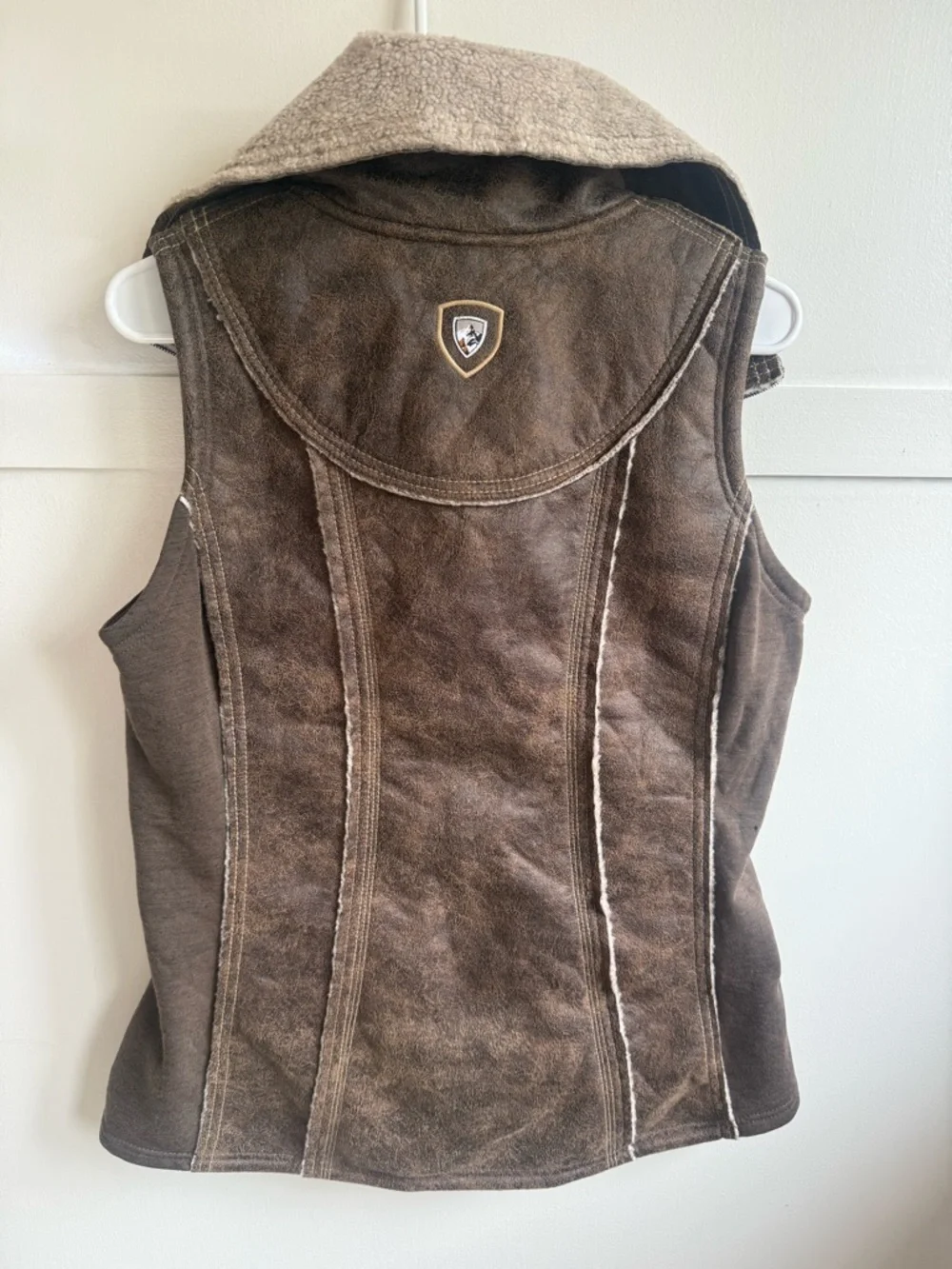 KUHL Projekt Dani Sherpa Vest Womens Brown Faux Leather Wool Outdoor Medium - Picture 6 of 12